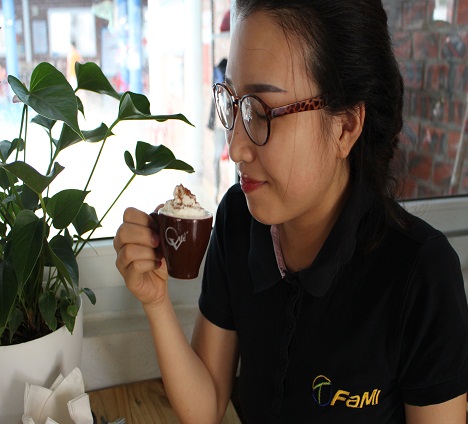 Cà phê Thượng hạng tại Fami
